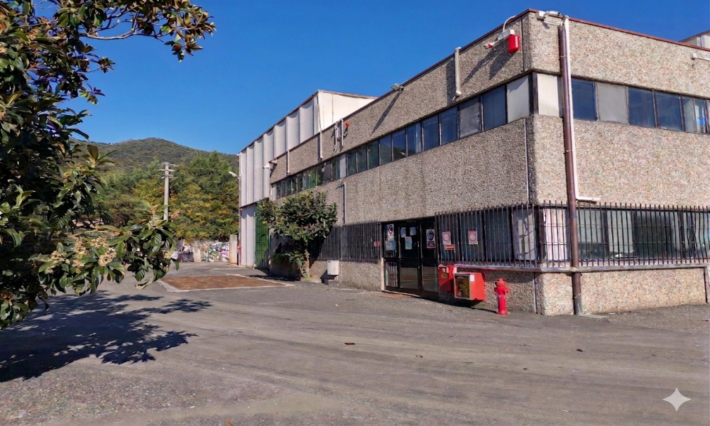 Esterno sede MetaWeb Lab a Giugliano in Campania